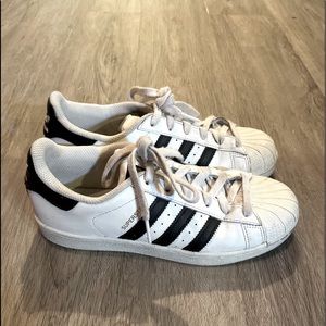 adidas superstars
